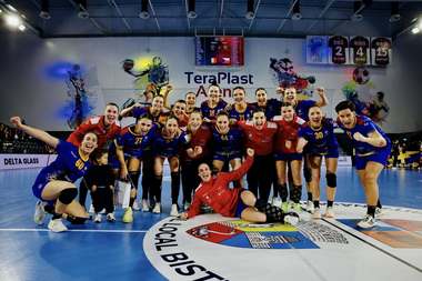 Handbal feminin: România câştigă Trofeul Carpaţi cu trei victorii; în 27 noiembrie debutează la Campionatul Mondial