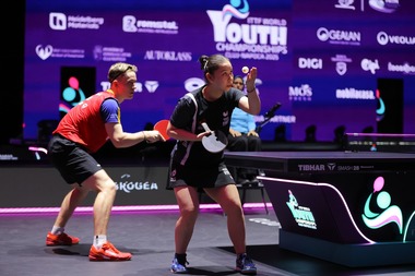Tenis de masă: Iulian Chiriţa va lupta pentru aurul mondial la dublu mixt, la U19