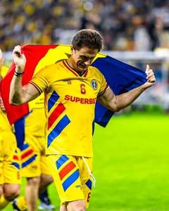 Gheorghe Hagi şi Gheorghe Popescu, mesaje de Ziua Naţională a României: Întotdeauna o mândrie să te reprezint!