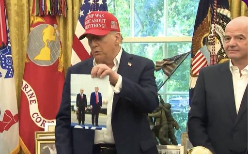 Donald Trump va fi prezent la tragerea la sorţi pentru Cupa Mondială de fotbal din 2026