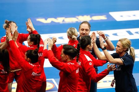Handbal feminin, CM2025: Serbia, victorie surpriză cu Spania în primul meci din grupele principale; România joacă miercuri, cu Ungaria