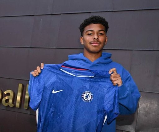 Isago, fiul lui Thiago Silva, a semnat primul său contract profesionist cu Chelsea la vârsta de 17 ani