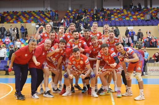 Volei masculin: Arcada Galaţi – Benfica, scor 3-1, în Challenge Cup