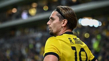 Conference League: Răzvan Marin a înscris un gol pentru AEK Atena / Victorie pentru Raţiu