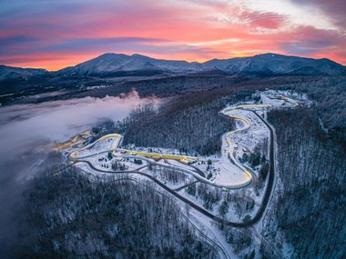 Sanie: Sportivii ruşi plănuiesc să concureze la Lake Placid săptămâna viitoare. Ucrainenii consideră că acest lucru nu ar trebui permis