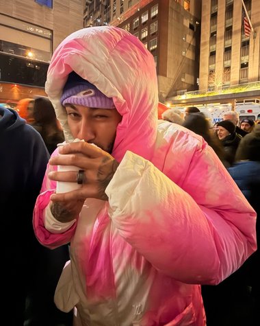 Neymar, incognito pe străzile din New York. Cum s-a îmbrăcat starul brazilian - VIDEO