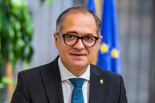 UPDATE - Bogdan Matei renunţă la funcţia de preşedinte al ANS: “Mă opresc o clipă din drumul profesional!” / Demisia sa vine pe fondul scandalului de corupţie care il vizează pe Răzvan Cuc, director juridic în cadrul ANS