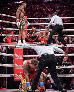 Box: Jake Paul a suferit o dublă fractură de maxilar la meciul cu Anthony Joshua