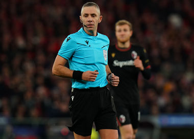 FRF: 11 arbitri de centru români pe lista validată de FIFA pentru competiţiile internaţionale din 2026 / Lista arbitrilor care şi-au încheiat activitatea în 2025