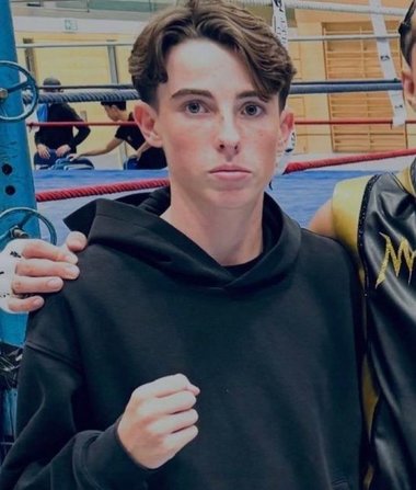 Tragedia de la Crans-Montana: Federaţia Elveţiană de Box anunţă moartea unuia dintre sportivii săi, care şi-a pierdut viaţa salvându-şi prietena. El avea doar 18 ani