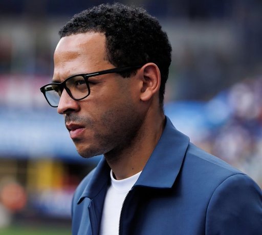 Liam Rosenior a sosit la Londra pentru a discuta preluarea funcţiei de antrenor al echipei Chelsea