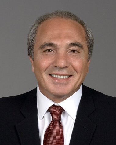 Rocco Commisso, preşedintele clubului italian Fiorentina, a murit la 76 de ani