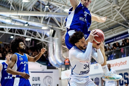 Baschet masculin: CSO Voluntari, victorie cu liderul Syntainics MBC, în ENBL; urmează faza play-off