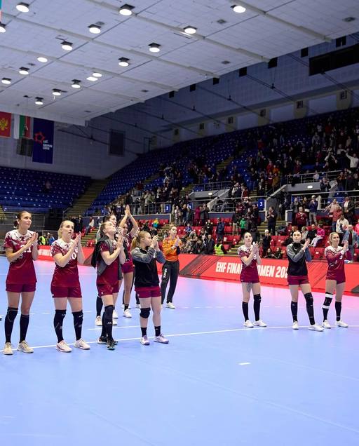 Handbal feminin: Rapid Bucureşti, eşec cu Lokomotiva Zagreb, dar încheie lider grupa C din European League; în sferturi, cu Viborg HK