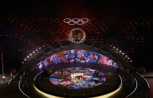 UPDATE - Jocurile Olimpice din 2026 s-au încheiat. Italia a predat cu graţie ştafeta Franţei / Portdrapelul României la ceremonia de la Verona a fost Julia Sauter