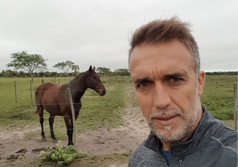 De pe terenurile de fotbal din Argentina la agricultură: reconversia lui Gabriel Batistuta