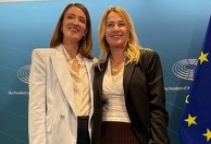 Nadia Comăneci, sărbătorită la Parlamentul European cu ocazia împlinirii a 50 de ani de la prima notă de 10 din istoria gimnasticii / Ea s-a întâlnit cu Roberta Metsola