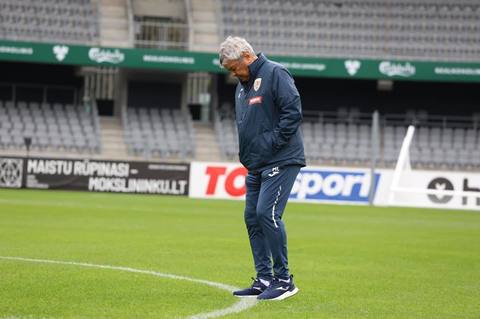 Mircea Lucescu: Am simţit că nu mai pot respira normal. Am mai avut fibrilaţii la Brescia şi anul trecut / Gata, s-a terminat. Cred în potenţialul acestei generaţii. Susţinuţi, ei şi noul selecţioner vor putea reuşi rezultate bune