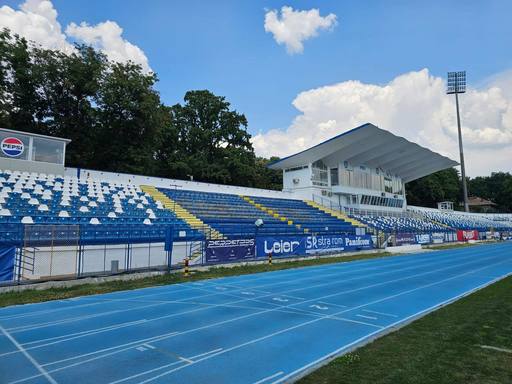 Senatul a adoptat o propunere de modificare a legii privind violenţa la competiţiile sportive / Oţelul Galaţi: Forma adoptată diferă de variantele discutate la consultări. Modificările nu aduc beneficii reale nici fanilor, nici spectacolului sportiv