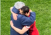 Mircea Lucescu, omagiat de nume mari ale fotbalului turc: Arda Turan - Experienţa şi înţelepciunea ta ne vor ghida mereu / Hakan Calhanoglu – Îmi voi aminti mereu de tine cu respect şi recunoştinţă / Imagini cu ultima îmbrăţişare a celor doi – VIDEO