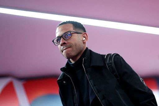 Chelsea Londra l-a demis pe tehnicianul Liam Rosenior pe fondul celei mai lungi perioade fără goluri din ultimii 114 ani