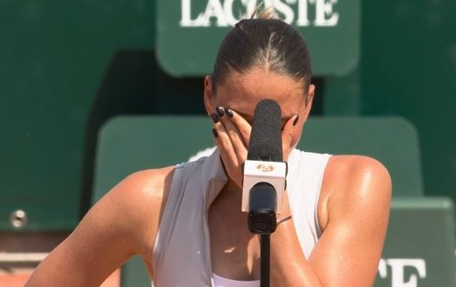 Roland Garros: Ucraineana Marta Kostyuk în lacrimi după victoria din primul tur: „În această dimineaţă, o rachetă a căzut la 100 de metri de casa părinţilor mei”