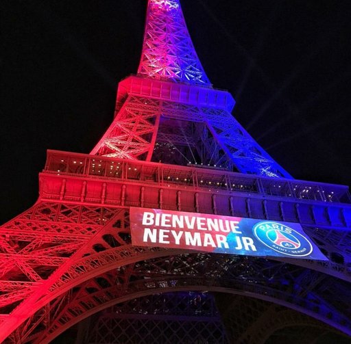Liga Campionilor: Turnul Eiffel va fi iluminat în culorile lui PSG