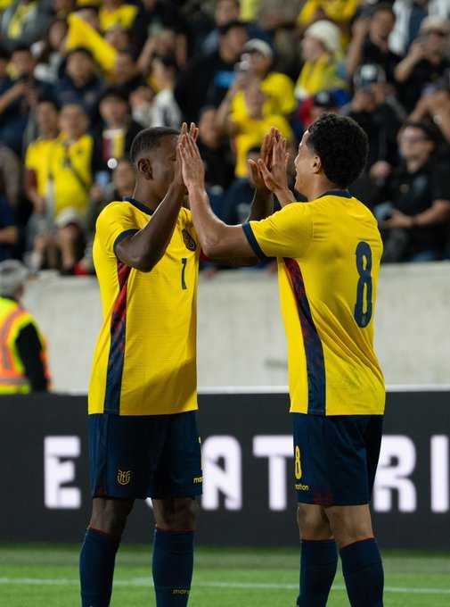 Cupa Mondială 2026: Pacho este prezent în lotul Ecuadorului, alături de Caicedo şi Hincapie