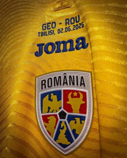 Meciul României cu Georgia, primul de la revenirea lui Gheorghe Hagi la naţională, a început la Tbilisi