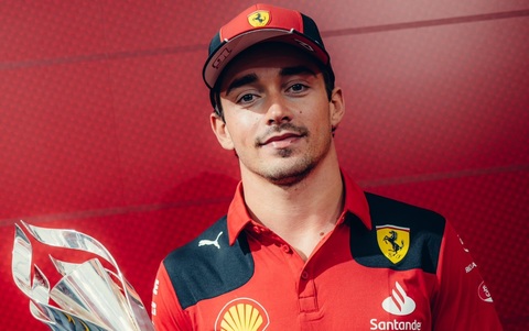 Formula 1: Leclerc confirmă prelungirea contractului său cu Ferrari