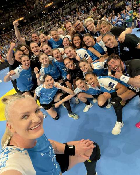 Handbal feminin: CSM Bucureşti, medalie de bronz în Liga Campionilor, după finala mică cu Brest Bretagne Handball