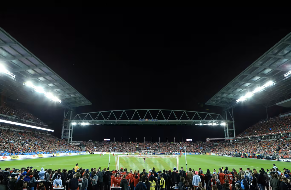 https://i0.1616.ro/media/2/2701/33670/22473306/17/toronto-stadium-fifa.png
