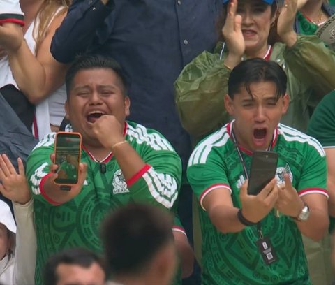 Cupa Mondială 2026: Doi fani mexicani s-au filmat sărbătorind golul echipei lor şi au devenit ţinta ironiilor în social media