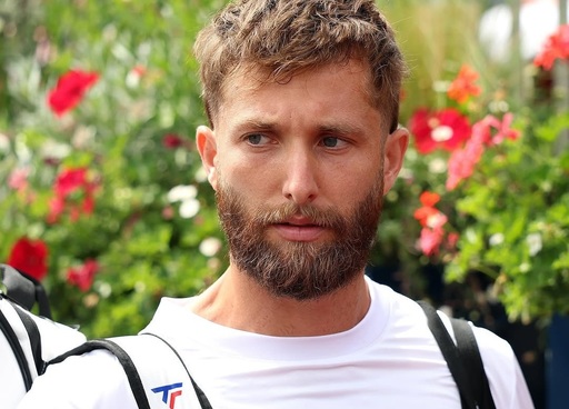 Tenis: Corentin Moutet, amendat cu 40.000 de dolari după ce a spus de câteva ori „fuck” pe teren - VIDEO