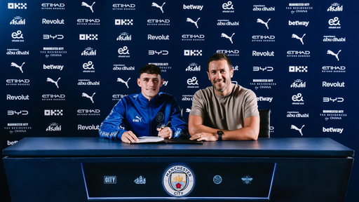 Mercato: Phil Foden şi-a prelungit contractul cu Manchester City