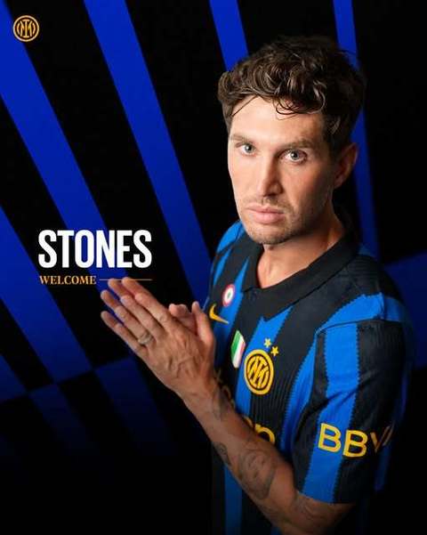 Fundaşul englez John Stones a semnat cu Inter Milano, echipă pregătită de Cristian Chivu
