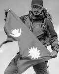 Muntele şi-a luat tributul. Renumitul alpinist Nirmal Purja a murit, după ce a fost prins de avalanşă pe vârful Broad Peak din Pakistan