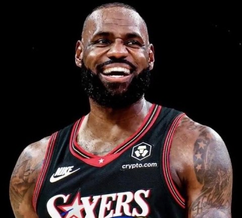 LeBron James va disputa primul său meci cu 76ers împotriva campioanei New York Knicks, în deschiderea sezonului NBA