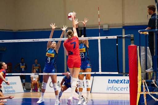 Volei feminin: România, victorie cu echipa secundă a Italiei, în pregătirea pentru CE2026