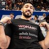 Un fost jucător din NBA, care se opune sportivilor transgender, a fost dat afară de la un meci în urma unei altercaţii cu o jucătoare din WNBA - VIDEO