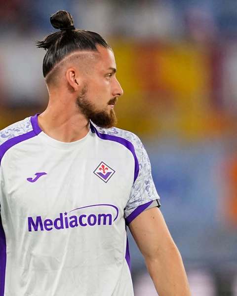 Serie A: Fiorentina, cu Radu Drăguşin integralist, învinsă de AS Roma, scor 4-0