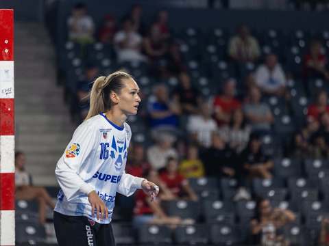 Handbal feminin: Campioana Gloria Bistriţa a deschis sezonul 2026-2027 din Liga Naţională cu o victorie facilă