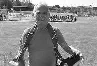 Bărbatul care a murit la Oradea după ce un incendiu i-a cuprins apartamentul era Arpad Szucs, fostul mare fotbalist al FC Bihor / Mesajele FC Bihor Oradea şi Club Atletic Oradea