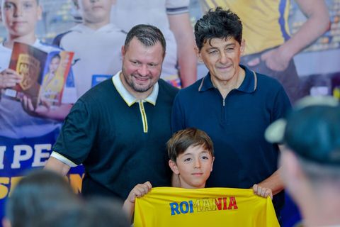 Echipa naţională a fost aproape de suporteri la BIAS 2026. Sute de fani s-au bucurat de fotbal, premii şi întâlniri speciale – VIDEO