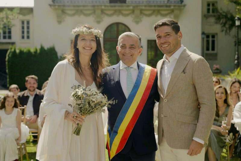 Multipla campioană la scrimă Ana-Maria Brânză s-a căsătorit la Sinaia. Ceremonia, oficiată de primarul Vlad Oprea