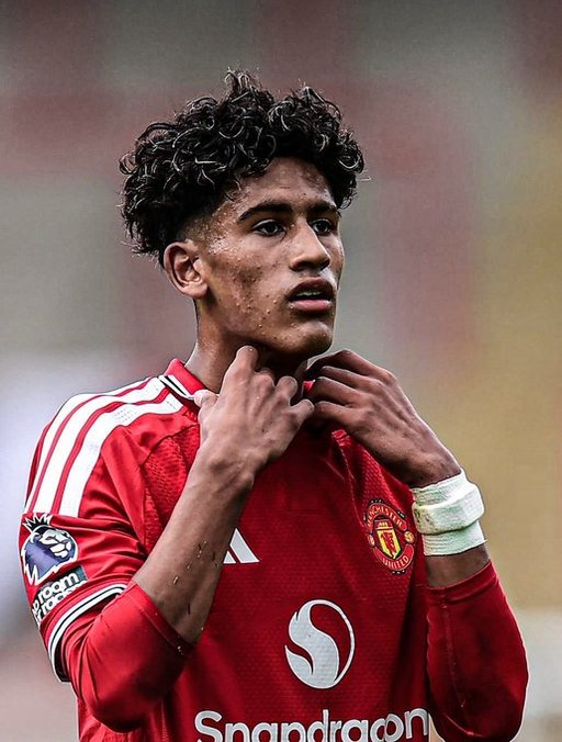 „Micul Messi”, decizie şocantă. JJ Gabriel a cerut să părăsească Manchester United
