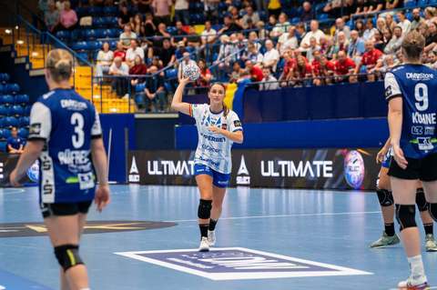 Handbal feminin: Gloria Bistriţa - SCM Rm. Vâlcea, scor 34-30, în meci restant din Liga Naţională