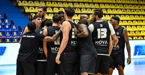 Baschet masculin: BC Peristeri – U BT Cluj, scor 85-89, în ultimul meci amical al campioanei din presezon