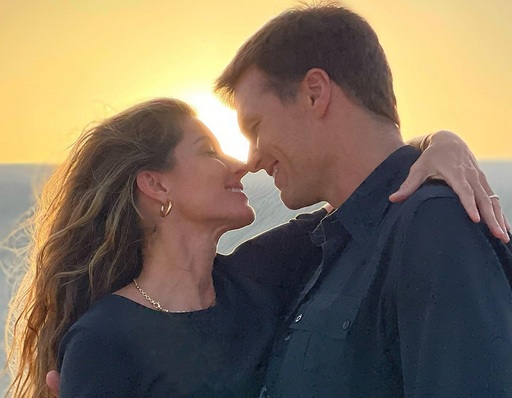 Cum a pus capăt Gisele Bündchen căsătoriei cu Tom Brady: „Într-o zi, Gisele, care este pasionată de astrologie, practic s-a uitat la stele şi i-a spus lui Tom: «Nu mai suntem compatibili»”