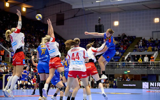 Handbal feminin: România, medalie de bronz la Turneul F4 EHF Euro Cup, de la Bucureşti